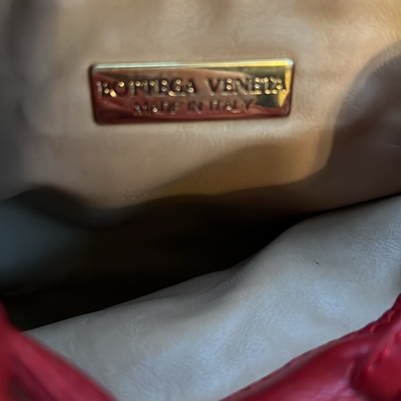 BOTTEGA VENETA RED BACKPACK - Picture 12 of 17